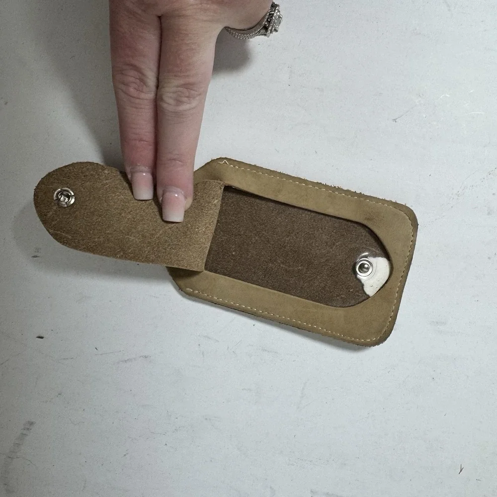 Rare AMERICAN AIRLINES Logo Dallas Fort Worth hub Leather‎ Luggage ID Tag